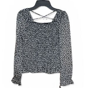 Xtraordinary Big Girls Long Sleeve Smocked Floral Top | Size M (10) (12) | Black